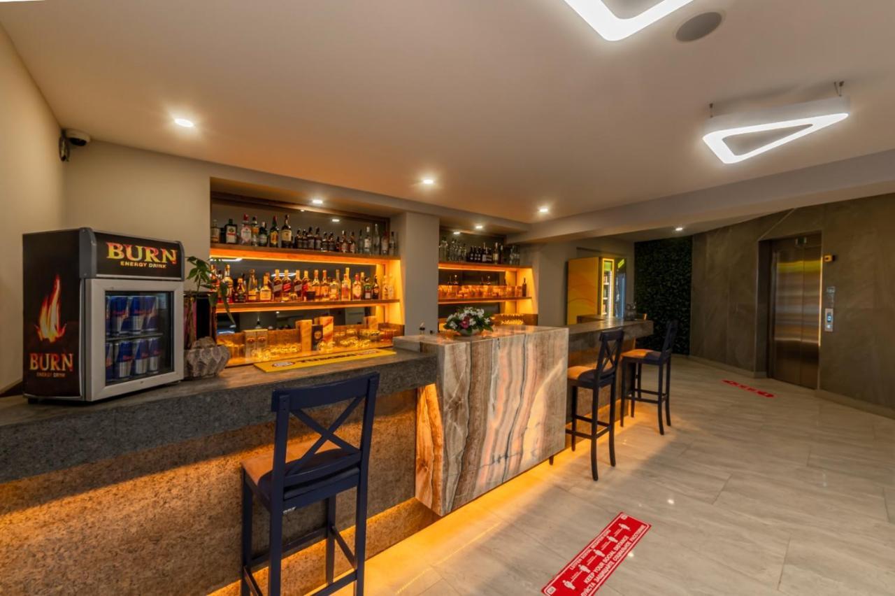 Tema 242 Hotel Antalya Extérieur photo